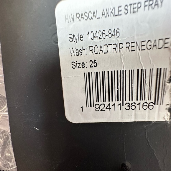 🎸MOTHER🎸🔥NWT🔥High Waisted Rascal Ankle Step Fray - Picture 4 of 6